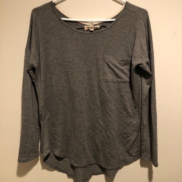 Comfy long-sleeve tee with chest pocket - Picture 3 of 3